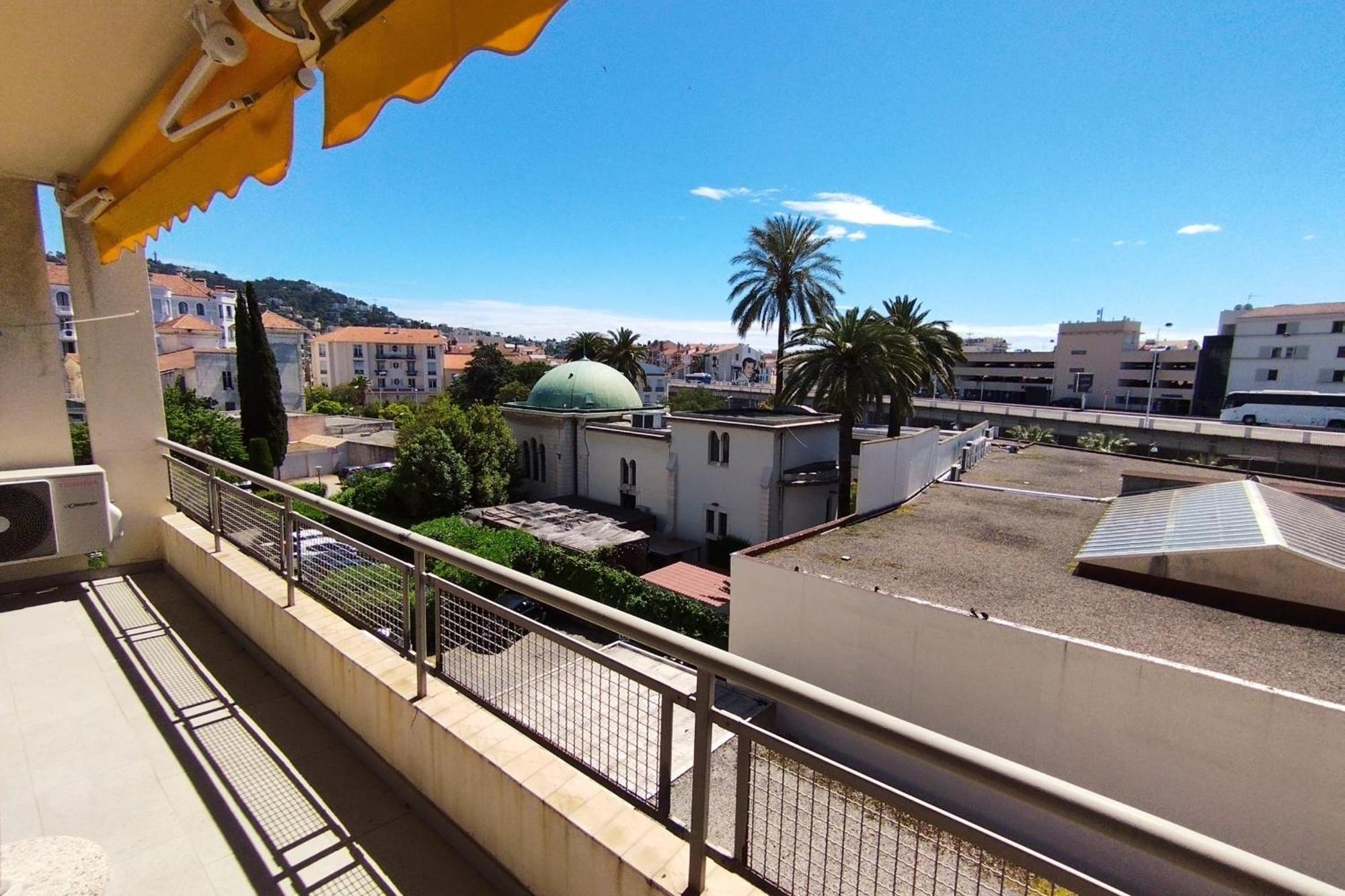 We Cannes ! Cosy 2-Bedroom Apartment With Terrace Cannes Center Eksteriør bilde